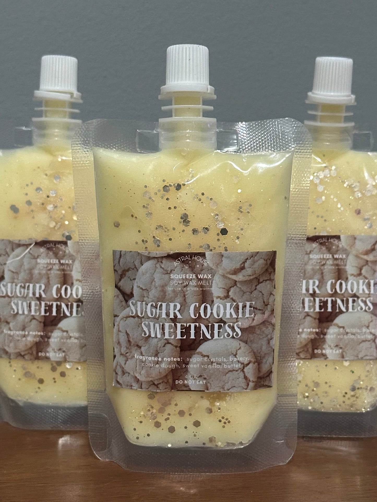 ‘Sugar Cookie Sweetness' Squeeze Wax™ Squeezable Soy Wax Melt